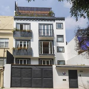 Mre Goldsmith Polanco